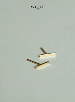 14k Solid Gold Bar Tiny Stud