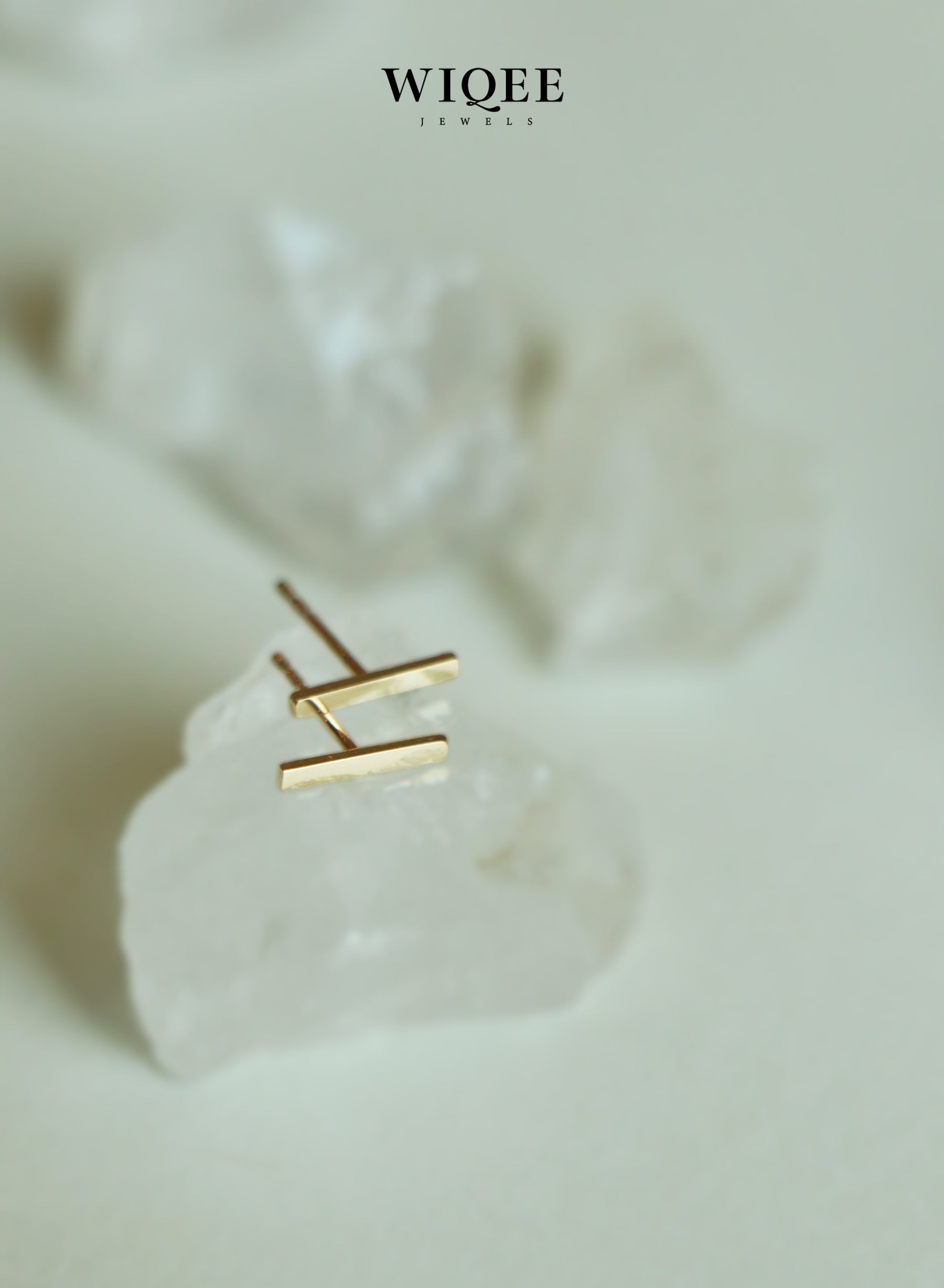 14k Solid Gold Bar Tiny Stud