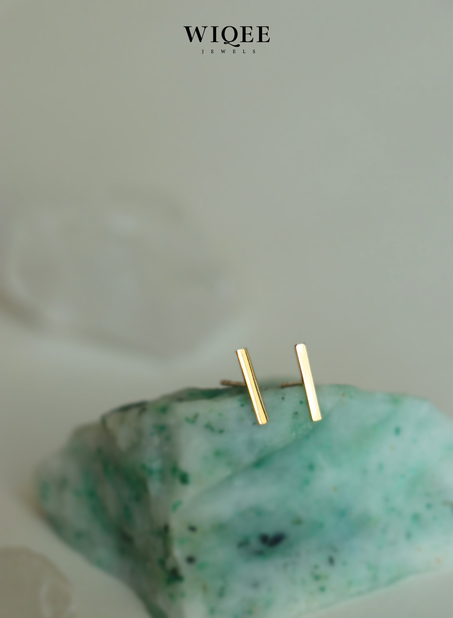 14k Solid Gold Bar Tiny Stud