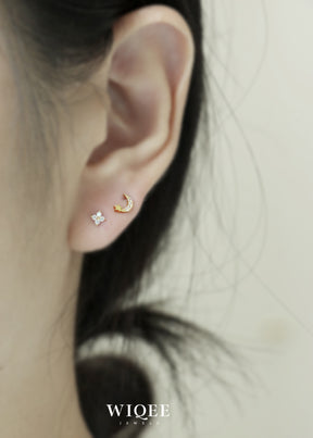 Star&Moon Gold Stud Earrings