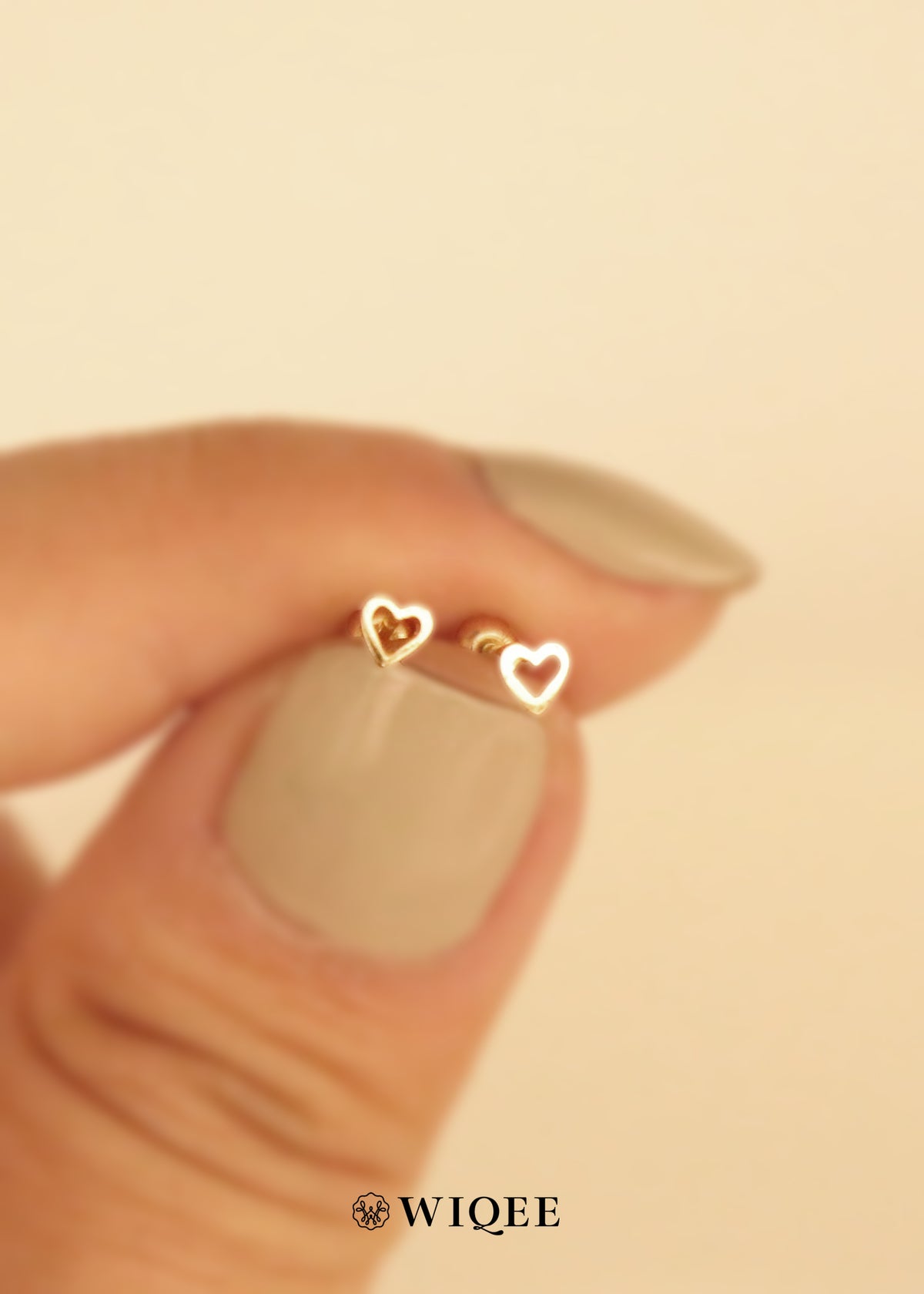 Heart screw backs Gold Stud