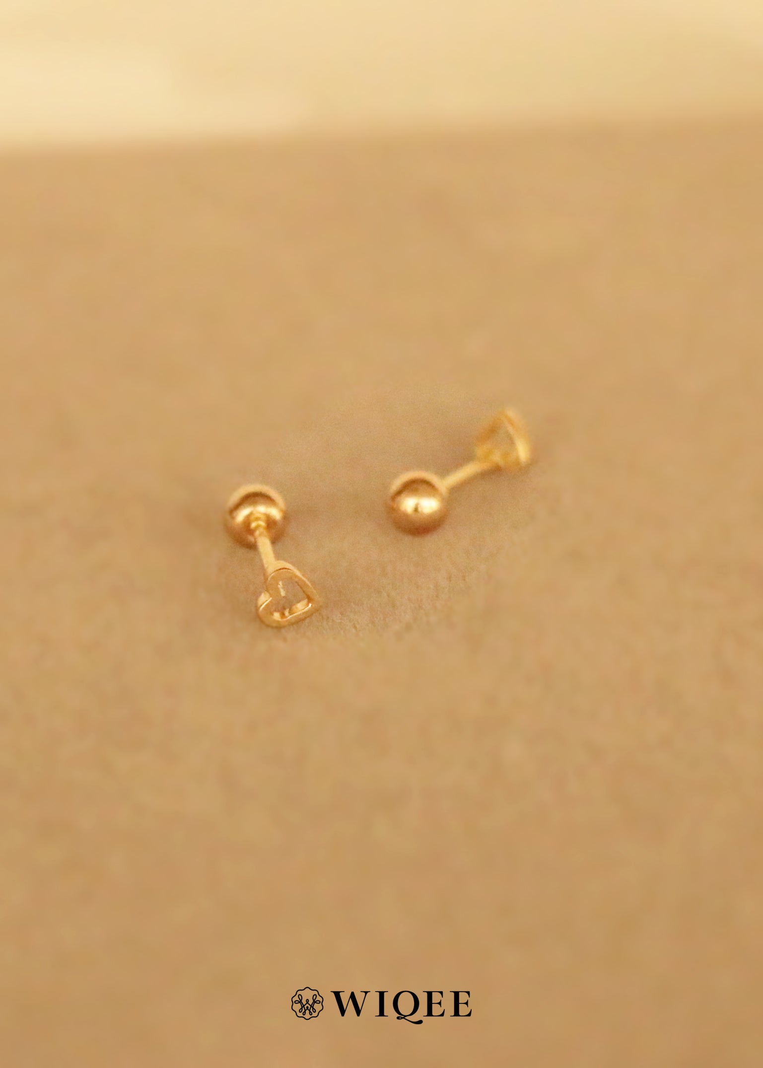 Heart screw backs Gold Stud